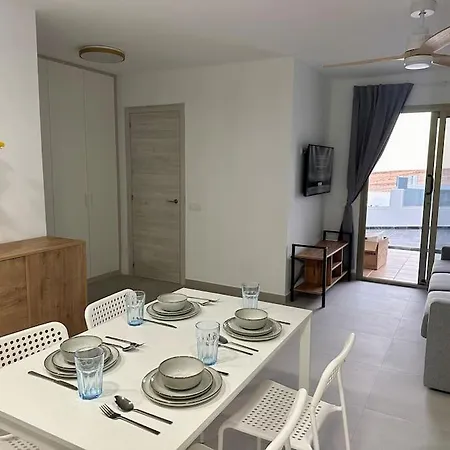 Apartmán Con Vista Al Mar *